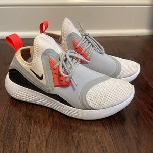 Nike sneakers size 6.5